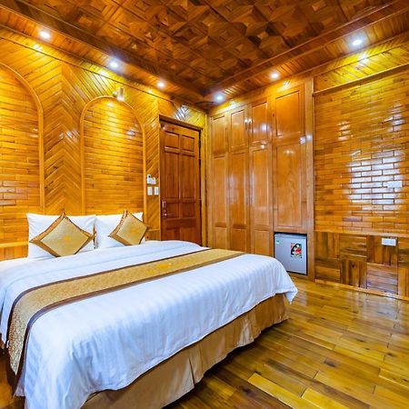 Theking Hotel Huong Gia Zewnętrze zdjęcie