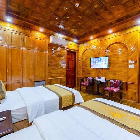 Theking Hotel Huong Gia Zewnętrze zdjęcie