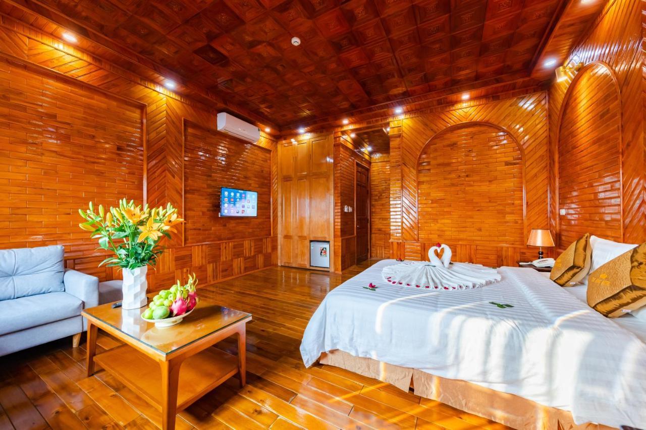 Theking Hotel Huong Gia Zewnętrze zdjęcie